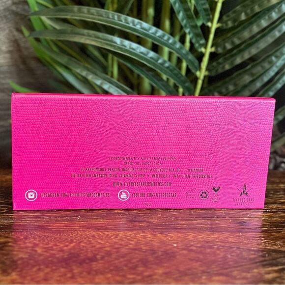 Jeffree Star Androgyny Eyeshadow Palette - Bold Colors - Picture 5 of 12